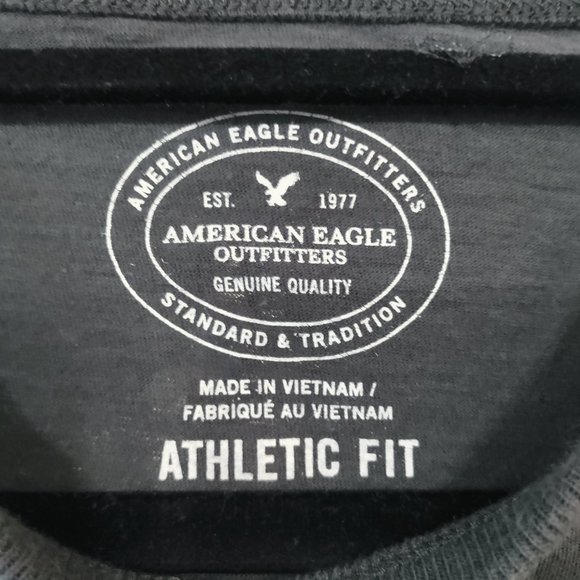 American Eagle Men's Round Neck Shirt Black Small - Picture 6 of 8